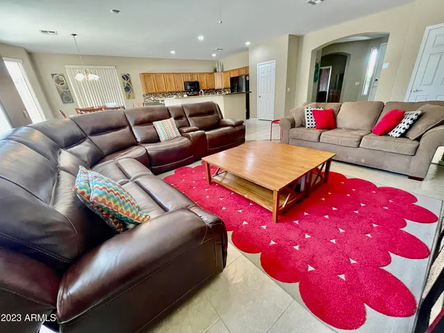 $3,200 | 13546 West Port Royale Lane, Surprise, AZ 85379