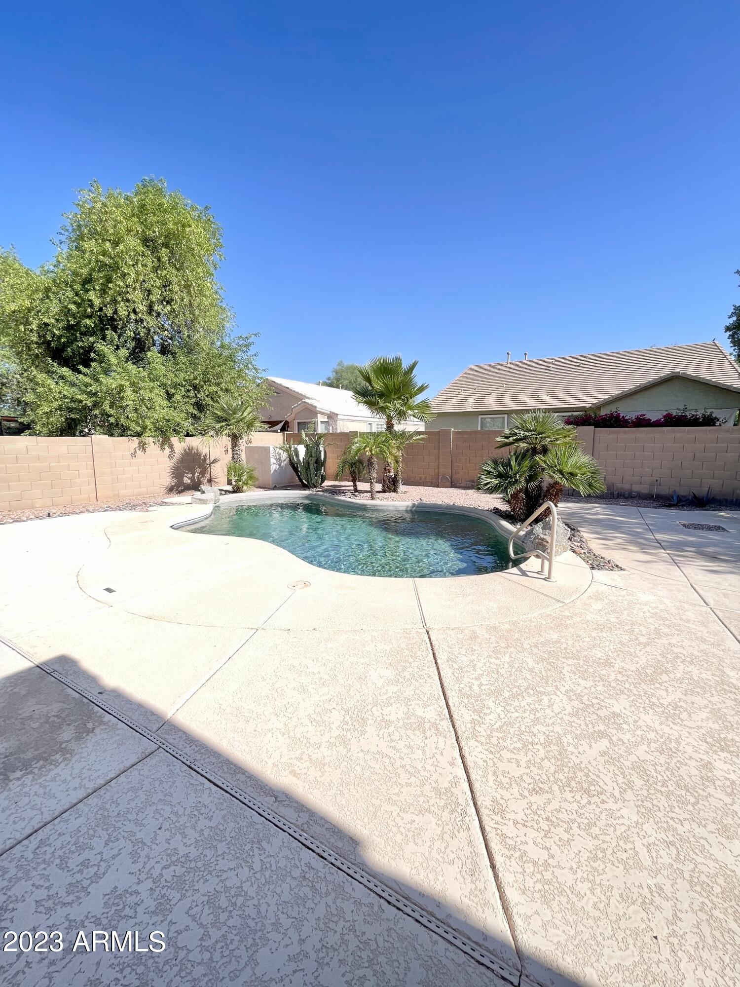 13546 West Port Royale Lane Surprise, AZ 85379 - Photo 35 of 57 FD714E29-72F9-4A3B-BDA9-95989E05D68B