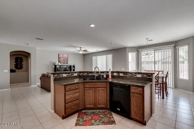 $3,200 | 13546 West Port Royale Lane, Surprise, AZ 85379