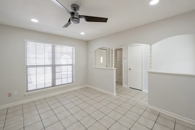 $1,750 | 3435 Gary Lane, Spring, TX 77380