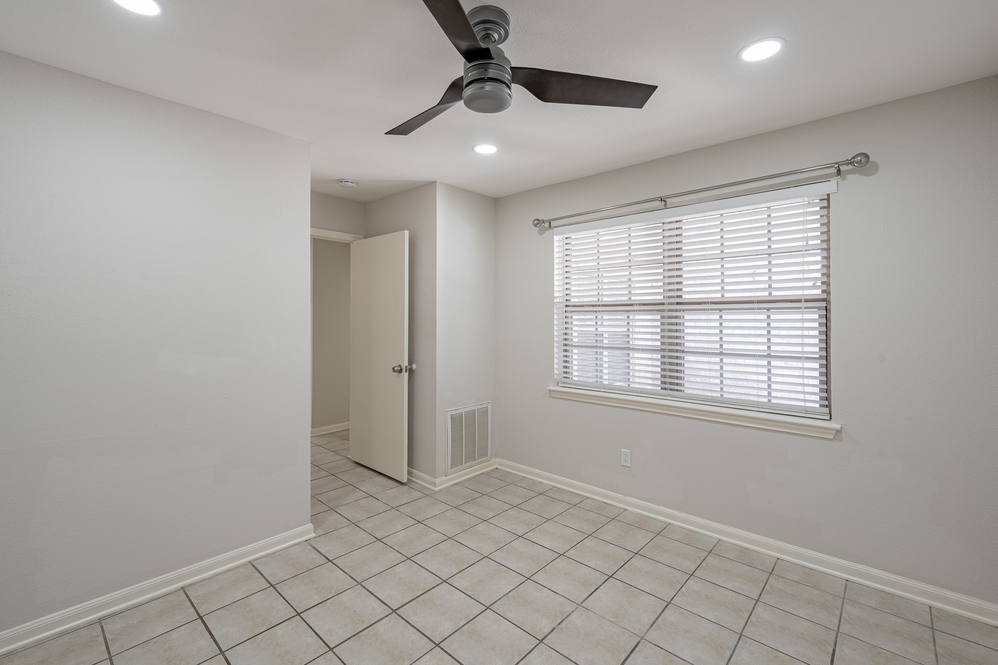 3435 Gary Lane Spring, TX 77380 - Photo 21 of 34