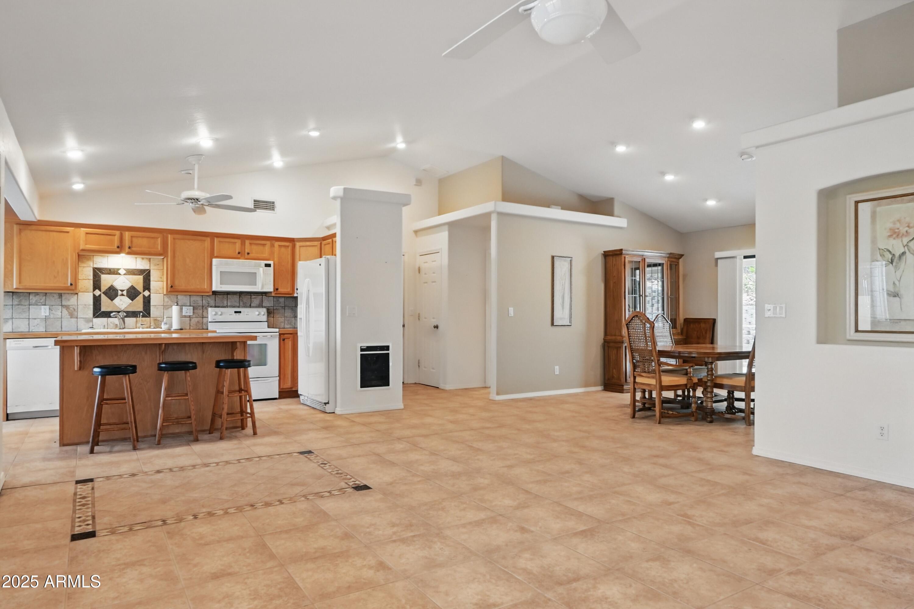 613 West Rim View Road Payson, AZ 85541 - Photo 9 of 45 Great Room