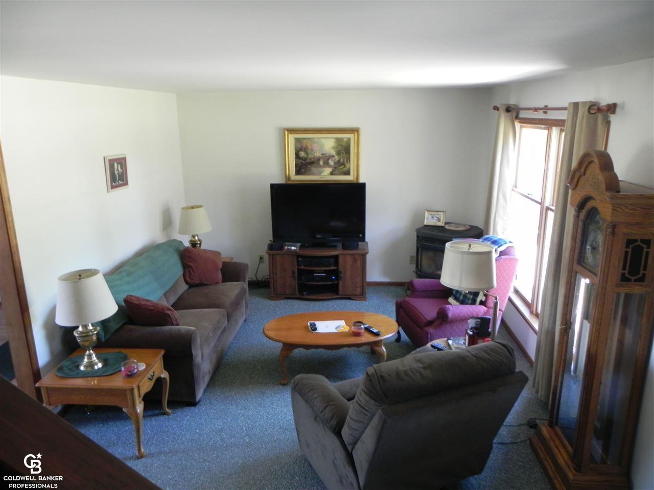 10129 Bryce Road Avoca, MI 48006 - Photo 5 of 18