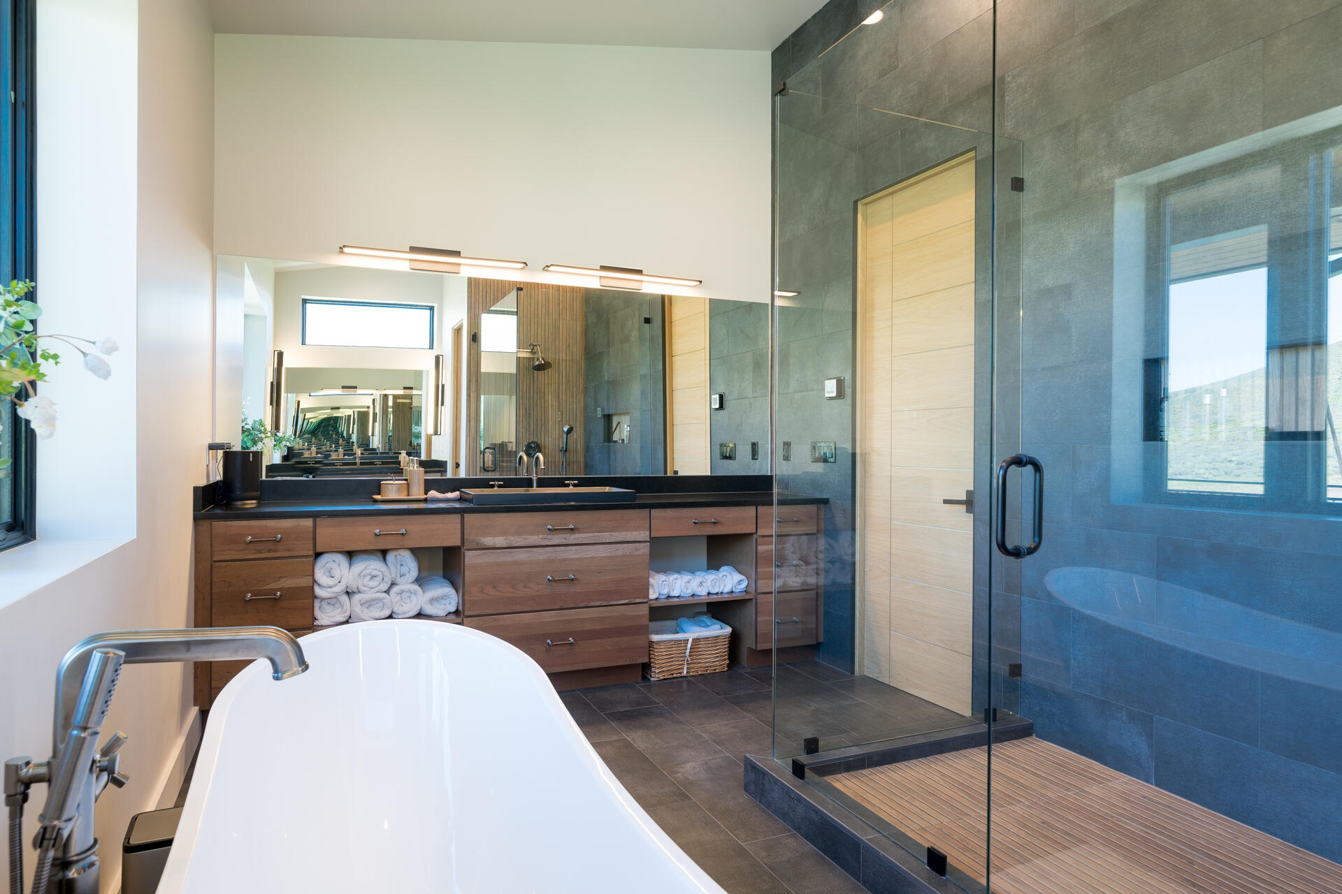 135 Rock Creek Road Blaine County, ID 83333 - Photo 18 of 55 Primary Bathroom