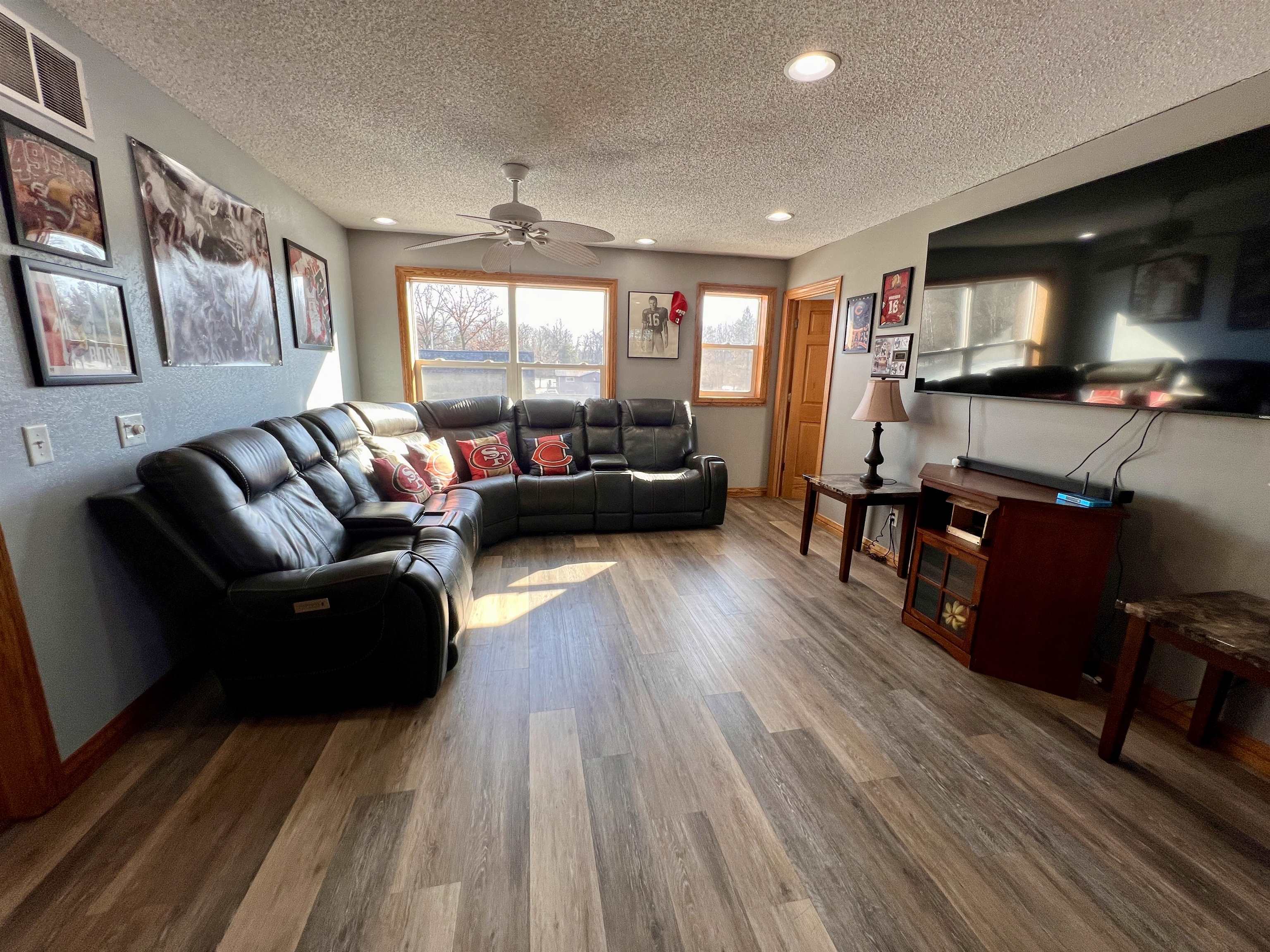 905 3rd Avenue Crivitz, WI 54114 - Photo 16 of 53