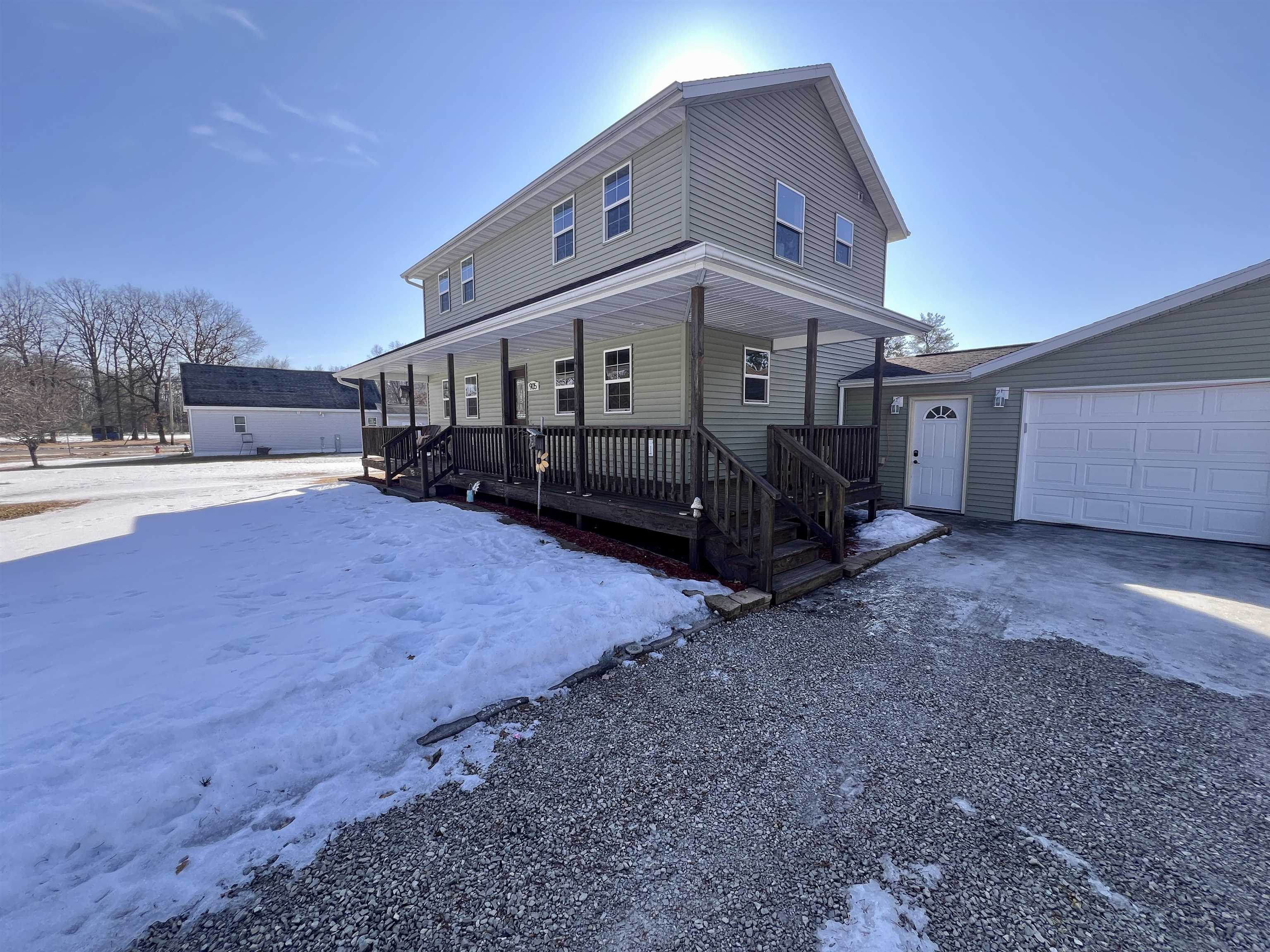 905 3rd Avenue Crivitz, WI 54114 - Photo 2 of 53