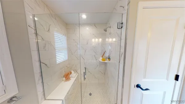 $588,900 | 6673 Curtis Court, Lockport, NY 14094