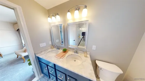 $588,900 | 6673 Curtis Court, Lockport, NY 14094