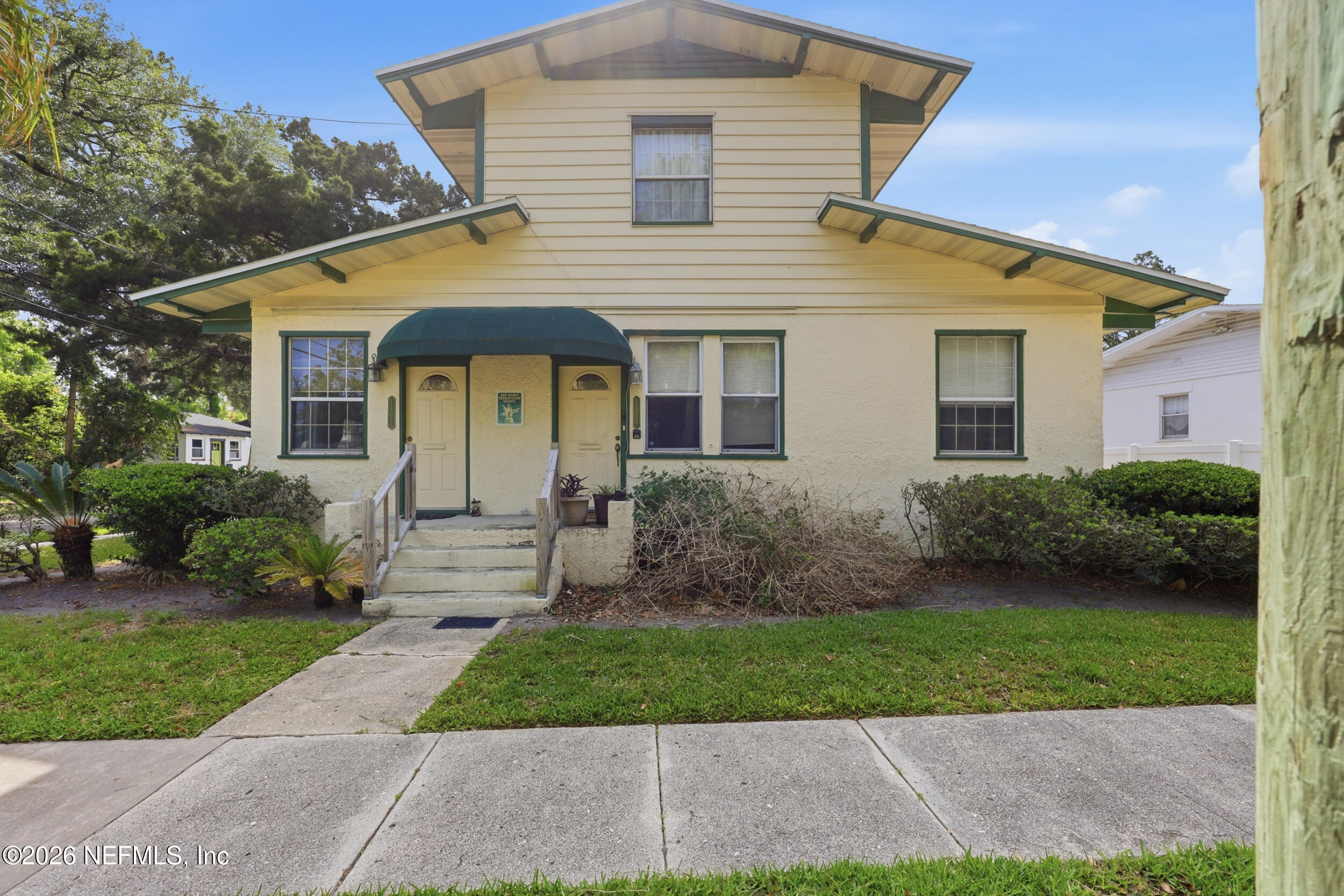 1805 Perry Place Jacksonville, FL 32207 - Photo 1 of 57 the real estateographers_005