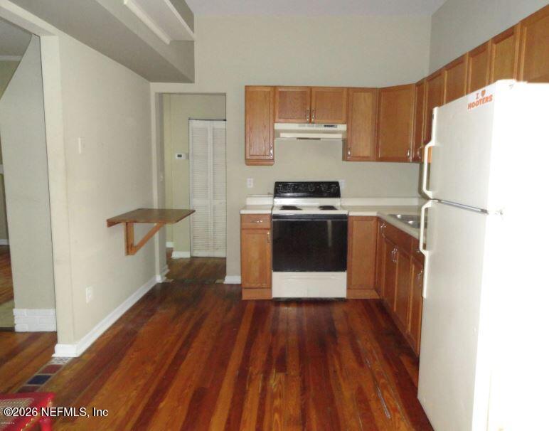 1805 Perry Place Jacksonville, FL 32207 - Photo 22 of 57 1807 Perry Kitchen