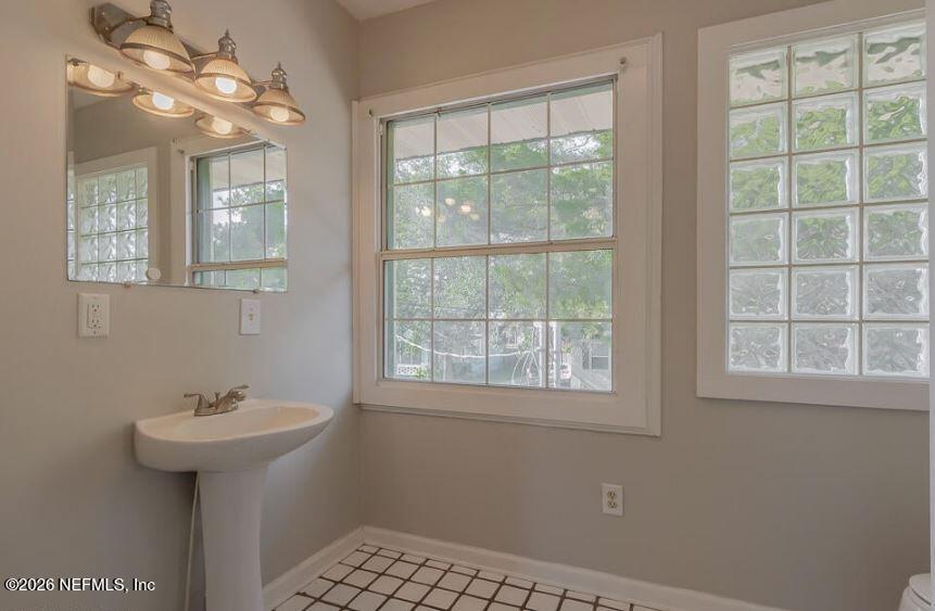 1805 Perry Place Jacksonville, FL 32207 - Photo 38 of 57 1806 Landon Bathroom