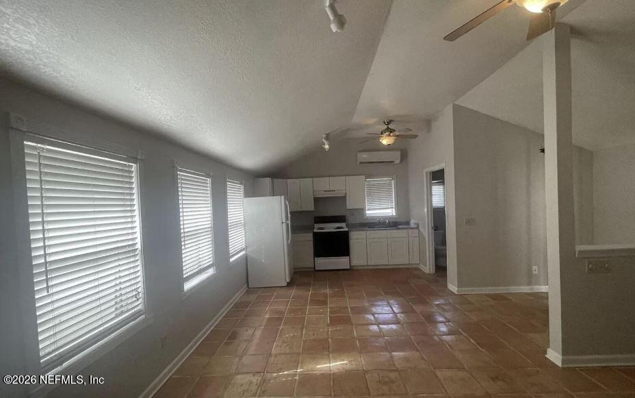 1805 Perry Place Jacksonville, FL 32207 - Photo 43 of 57 1810 Landon Living