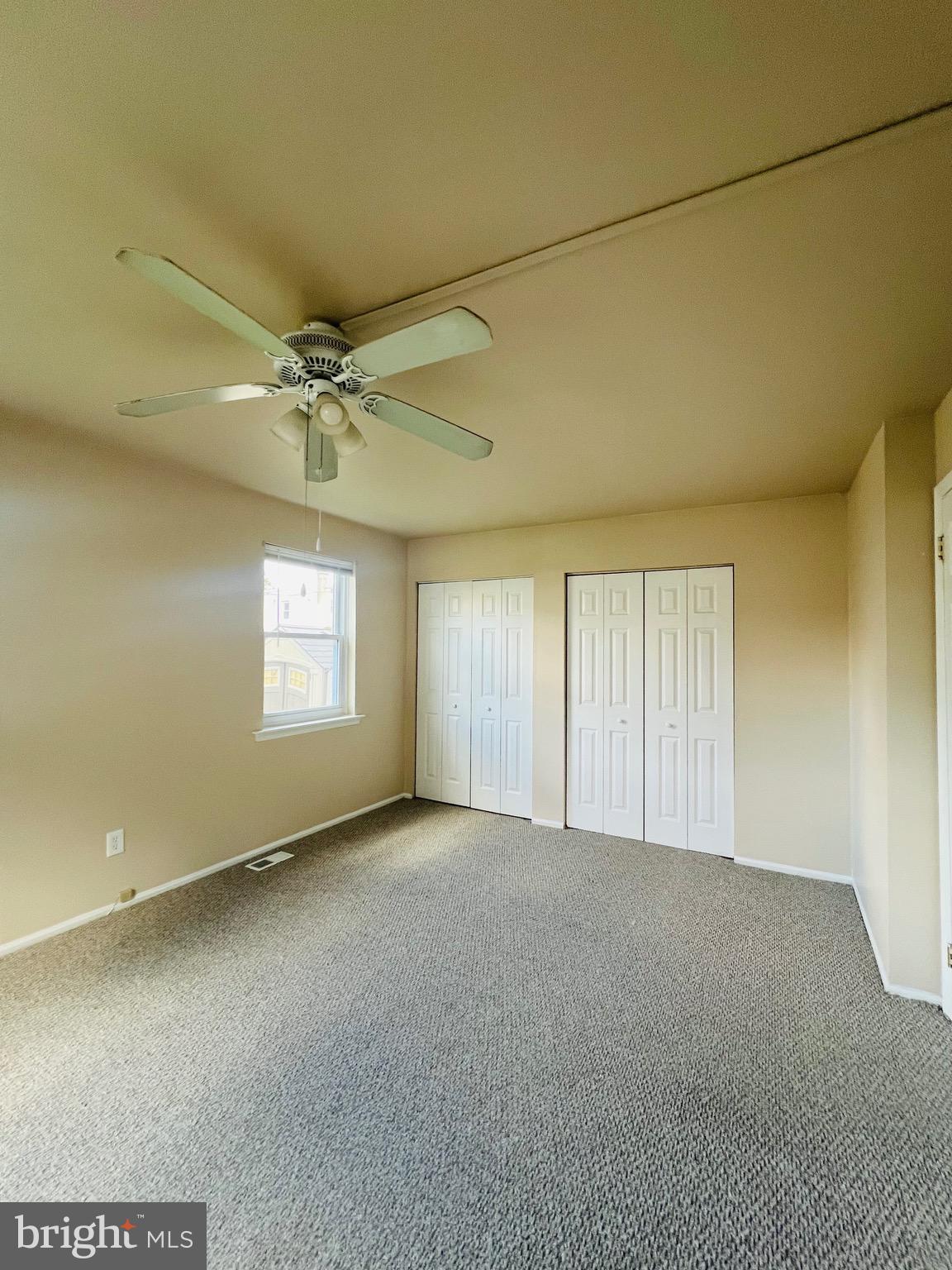 37 East Madison Avenue Clifton Heights, PA 19018 - Photo 10 of 17 an empty room with a empty space and windows