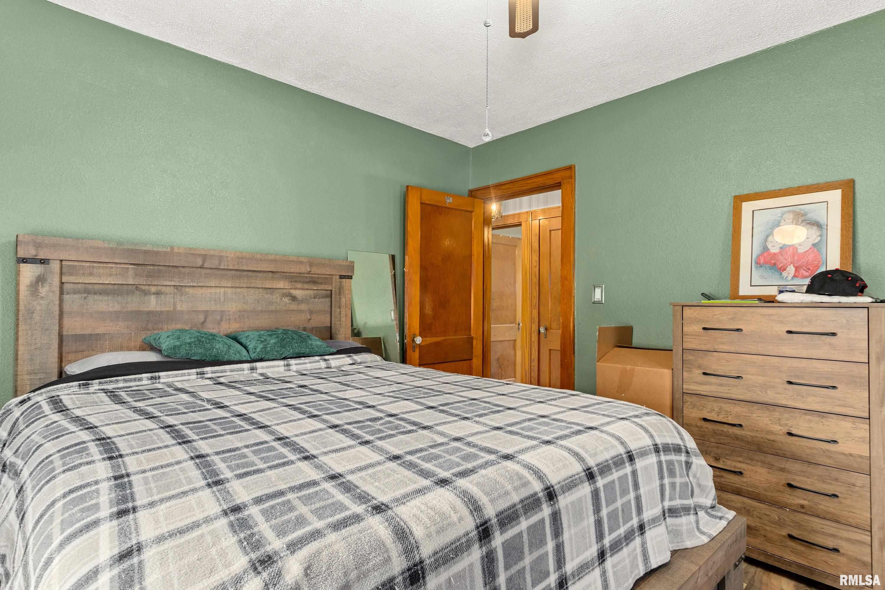 121 Albert Street Washington, IL 61571 - Photo 18 of 33