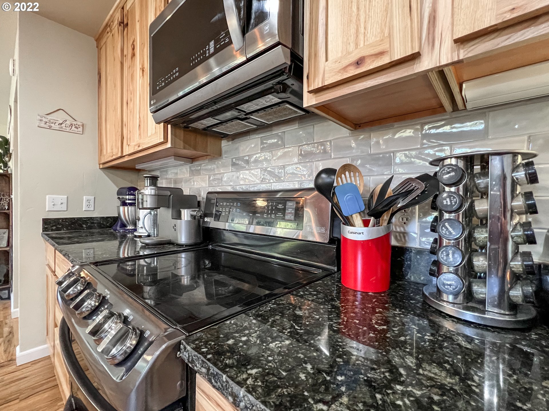 55902 Finley Loop Coquille, OR 97423 - Photo 8 of 32 Gallery Image 8