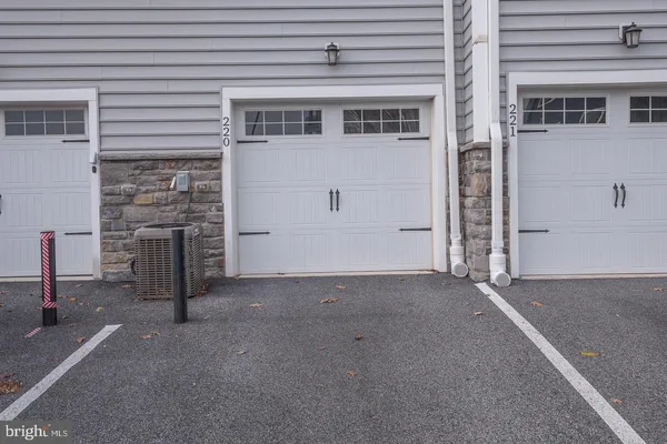 $4,250 | 220 Charles Ellis Drive, Newtown Square, PA 19073