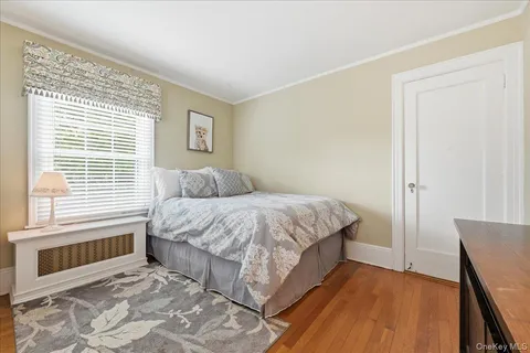 $1,985,000 | 15 Kensington Road, Garden City, NY 11530