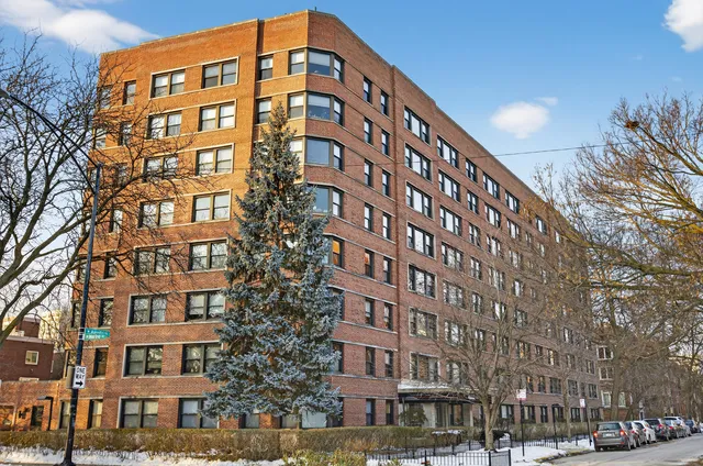 $165,000 | 4880 North Marine Drive, Unit 606, Chicago, IL 60640