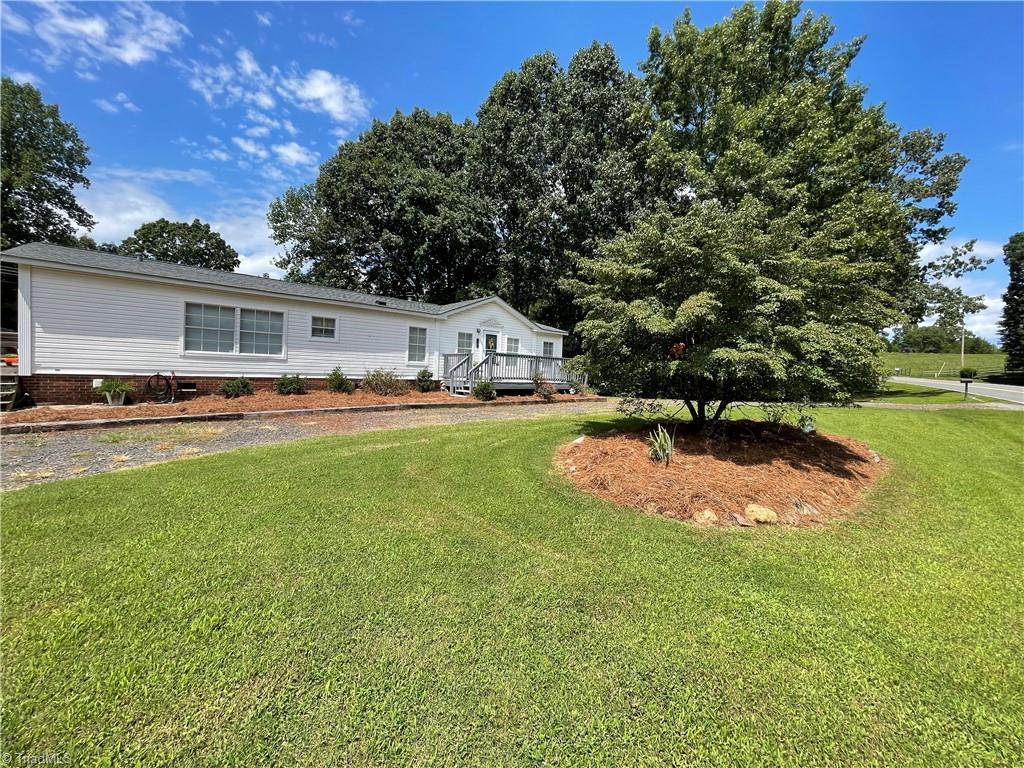 2346 Duggins Road Madison, NC 27025 - Photo 1 of 31