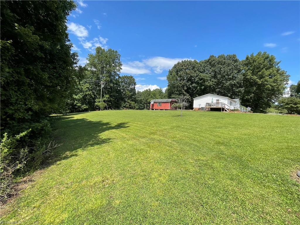 2346 Duggins Road Madison, NC 27025 - Photo 27 of 31