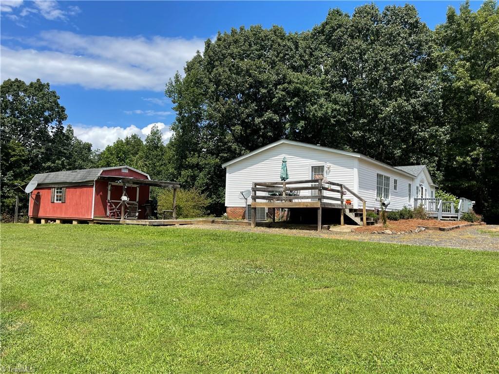 2346 Duggins Road Madison, NC 27025 - Photo 29 of 31