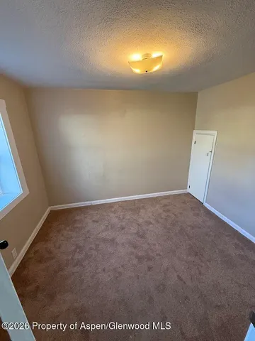 $1,000 | 450 Washington Street, Craig, CO 81625