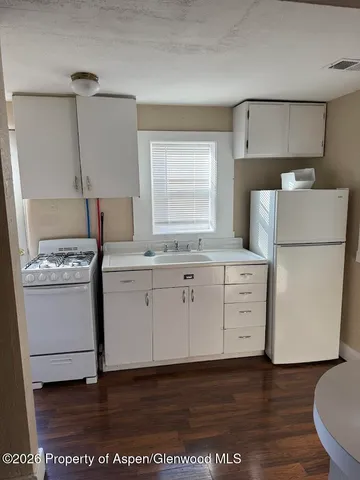 $1,000 | 450 Washington Street, Craig, CO 81625