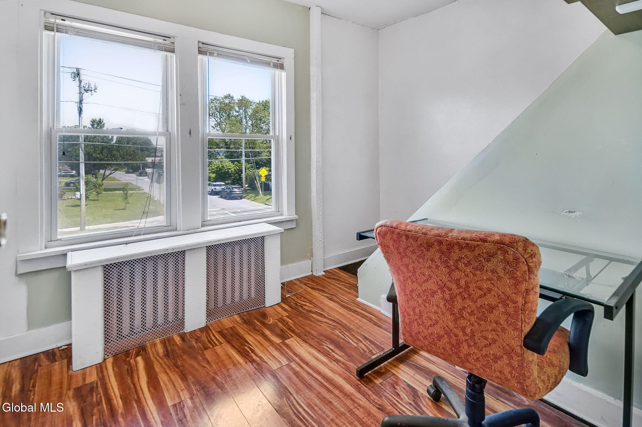 134 Whitehall Road Albany, NY 12209 - Photo 28 of 37 24-web-or-mls-024-13-print-134-whitehall