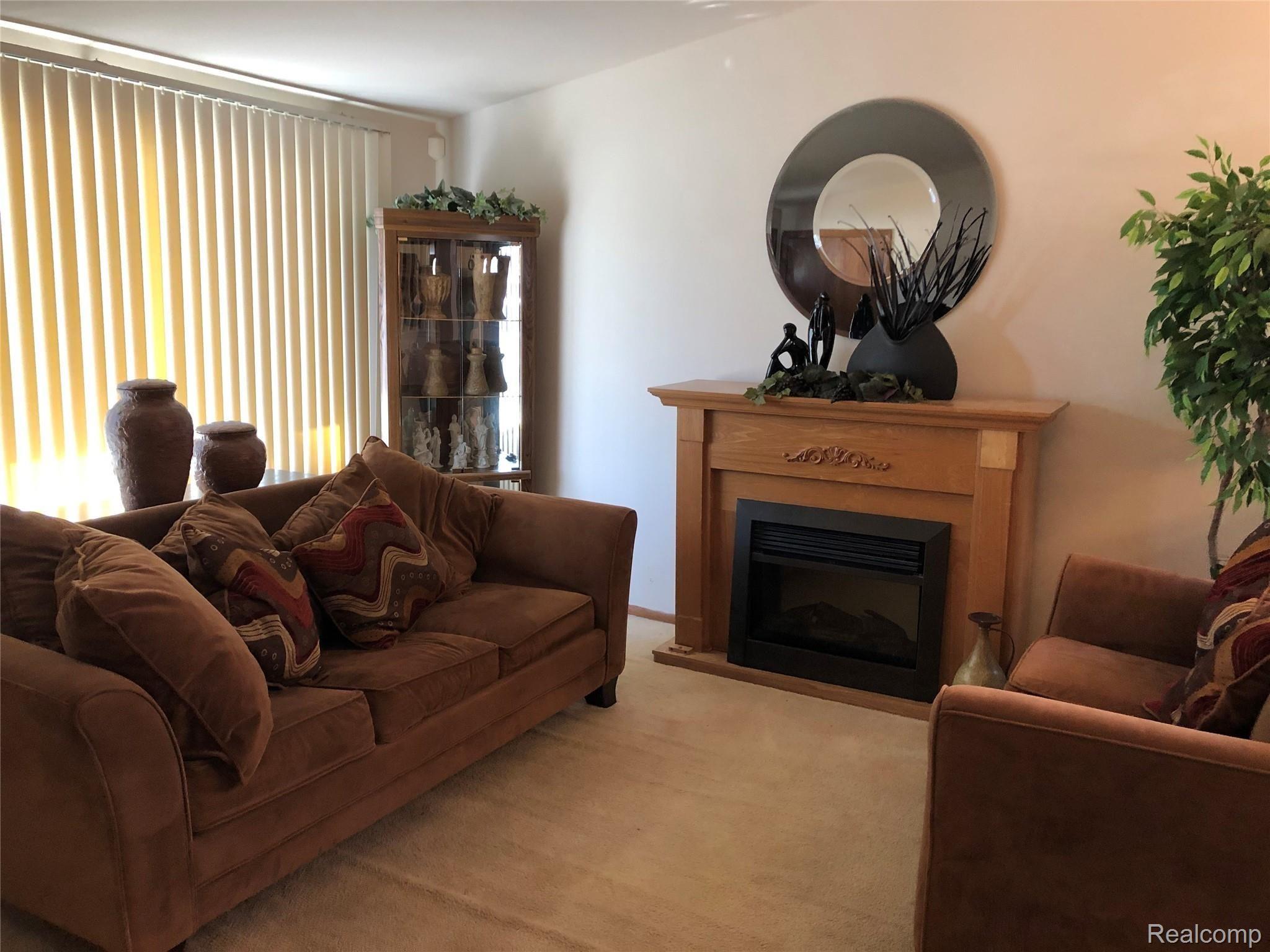 29470 Judith Street Inkster, MI 48141 - Photo 5 of 31 IMG_1011.JPG