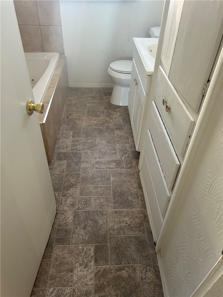 2005 Riverside Drive Dayton, OH 45405 - Photo 16 of 18 2 bedroom unit
