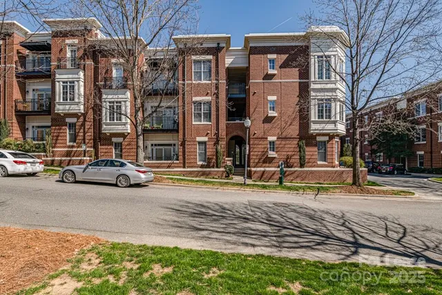 a car parked in front of a building