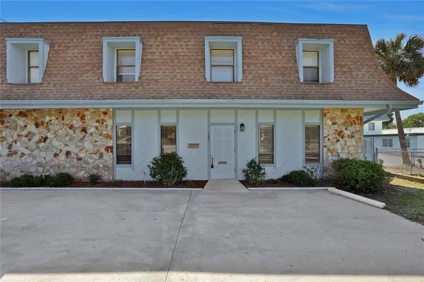 $744,900 | 162 South Peninsula Drive, Daytona Beach, FL 32118
