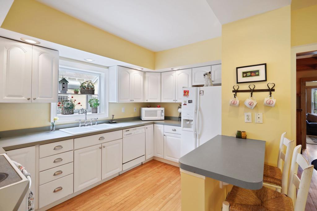 4101 Morningside Road Edina, MN 55416 - Photo 16 of 52 Gallery Image 16