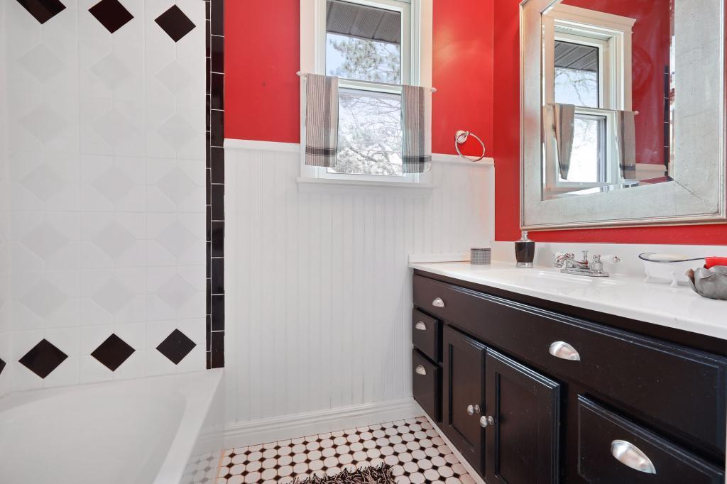 4101 Morningside Road Edina, MN 55416 - Photo 29 of 52 Gallery Image 29