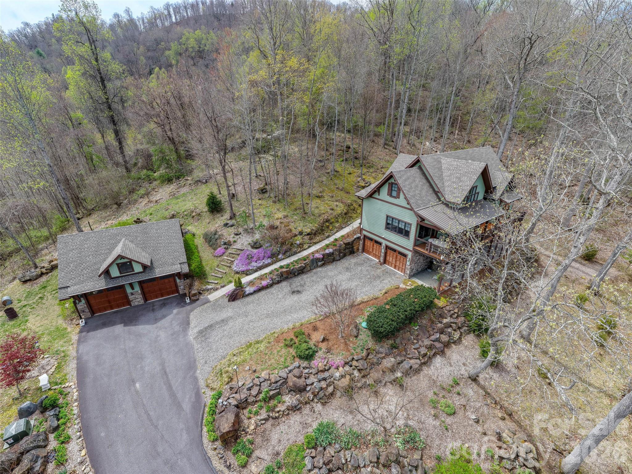 711 Winfield Drive Clyde, NC 28721 - Photo 5 of 44