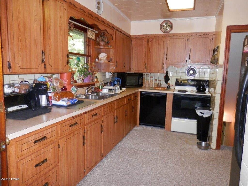 246 Rowland Road Greeley, PA 18425 - Photo 14 of 20