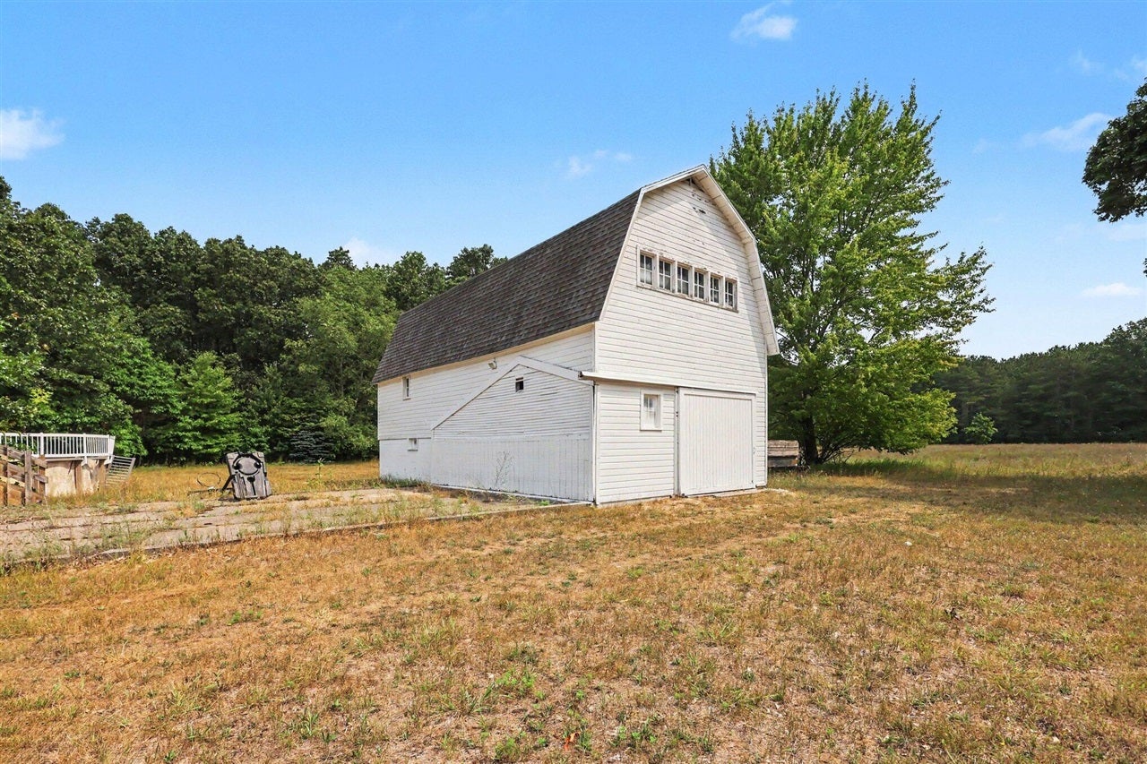 598 South Brooks Road Muskegon, MI 49442 - Photo 24 of 32 Gallery Image 24