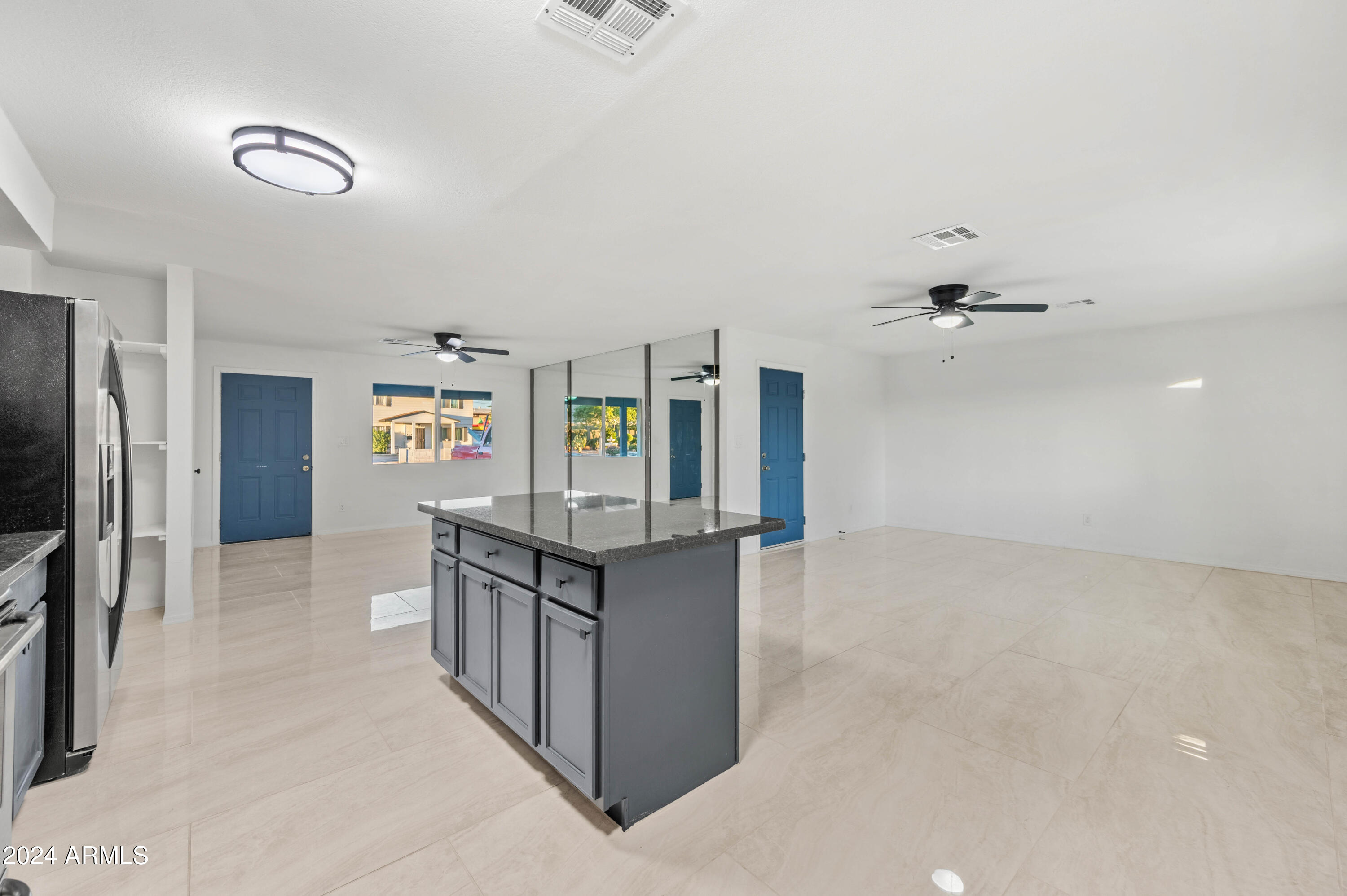 8119 West Osborn Road Phoenix, AZ 85033 - Photo 12 of 33 8119 W Osborn Rd Phoenix AZ 85033-24