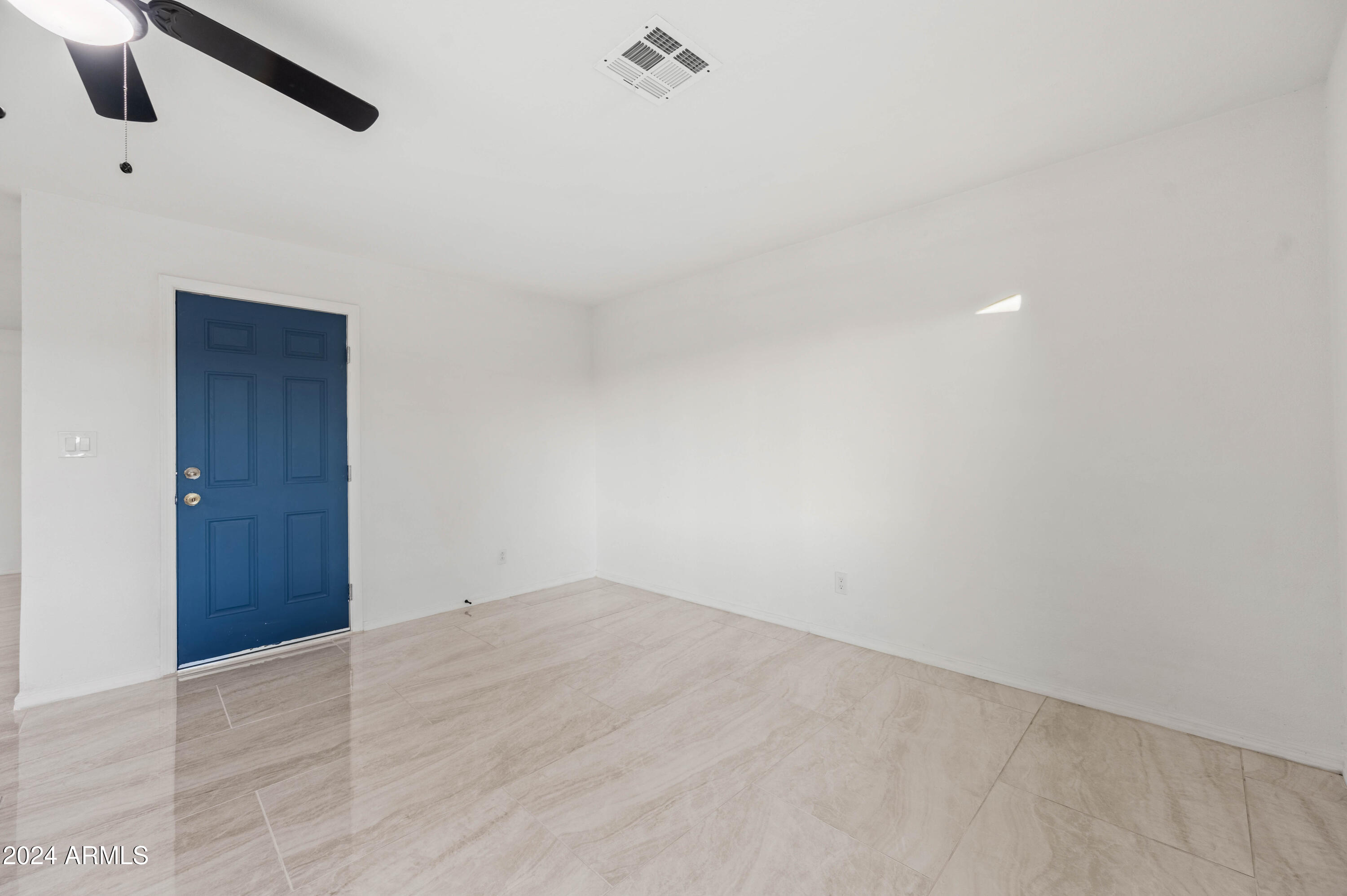 8119 West Osborn Road Phoenix, AZ 85033 - Photo 17 of 33 8119 W Osborn Rd Phoenix AZ 85033-26