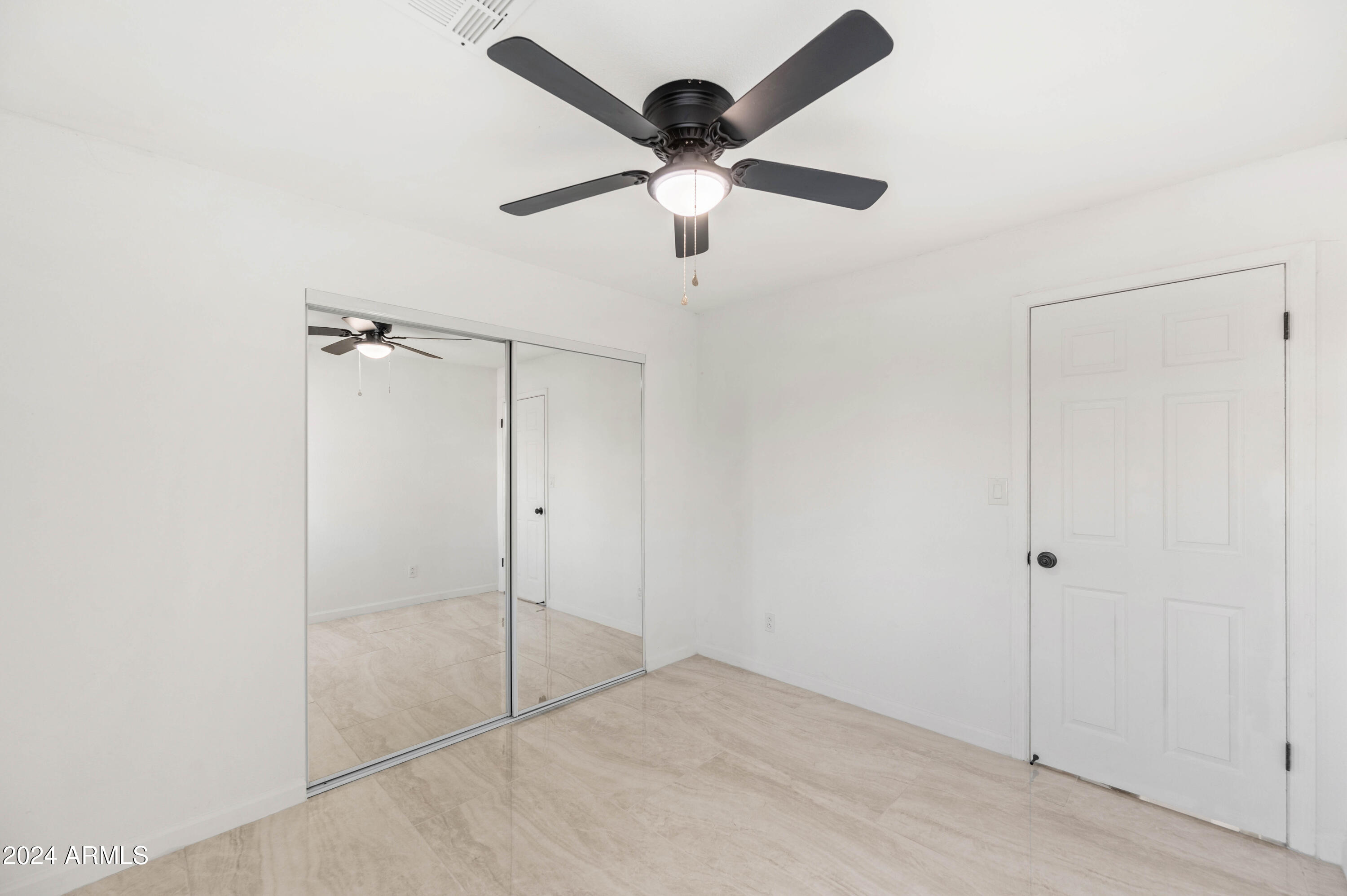 8119 West Osborn Road Phoenix, AZ 85033 - Photo 19 of 33 8119 W Osborn Rd Phoenix AZ 85033-14