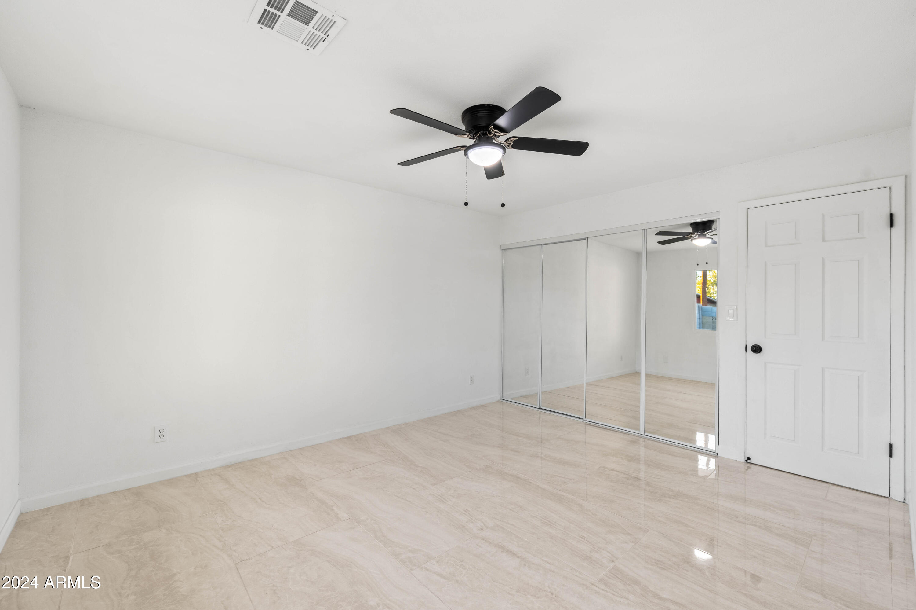 8119 West Osborn Road Phoenix, AZ 85033 - Photo 27 of 33 8119 W Osborn Rd Phoenix AZ 85033-30