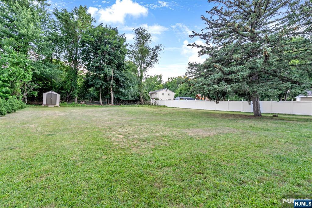 80 East Century Road, Unit 2 Paramus, NJ 07652 - Photo 12 of 12