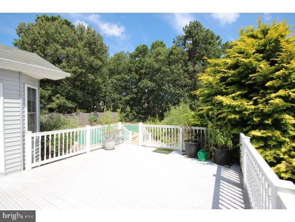 304 Compass Road Manahawkin, NJ 08050 - Photo 8 of 19