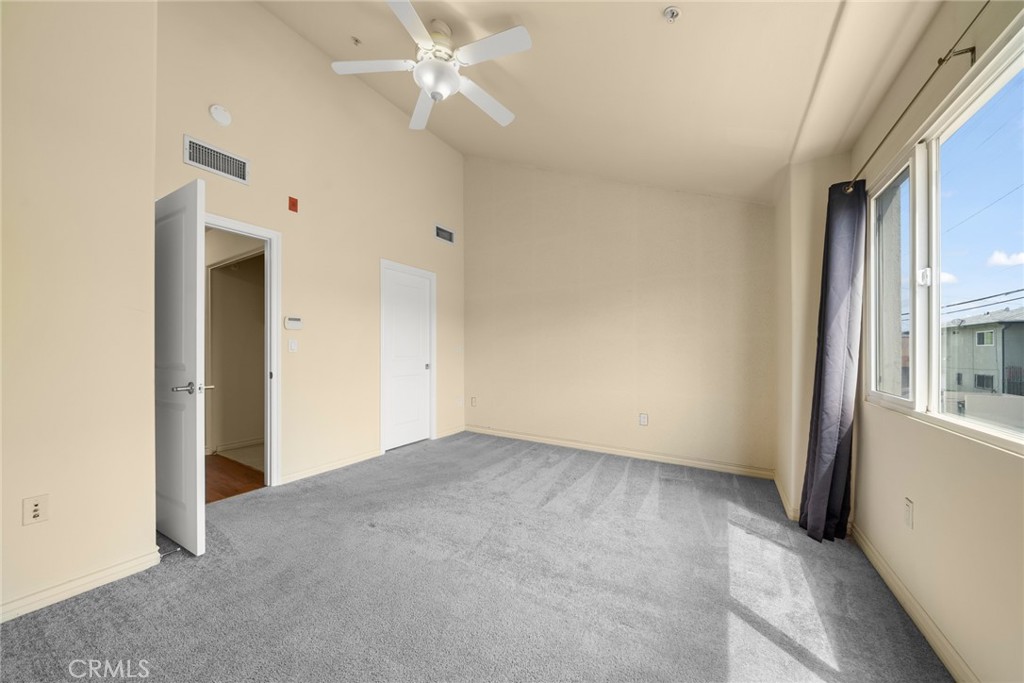 1500 Pine Avenue, Unit 9 Long Beach, CA 90813 - Photo 13 of 30 a view of an empty room with a window
