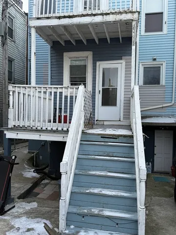 $1,900 | 101 Brooks Street, Unit 1, Boston, MA 02128