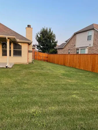 $2,000 | 1712 Lake Wood Trail, Little Elm, TX 75068