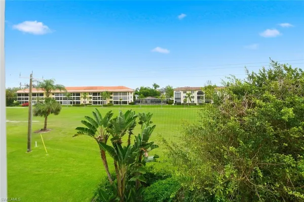 $139,900 | 1087 Forest Lakes Drive, Unit 1303, Naples, FL 34105