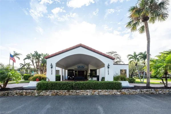 $139,900 | 1087 Forest Lakes Drive, Unit 1303, Naples, FL 34105