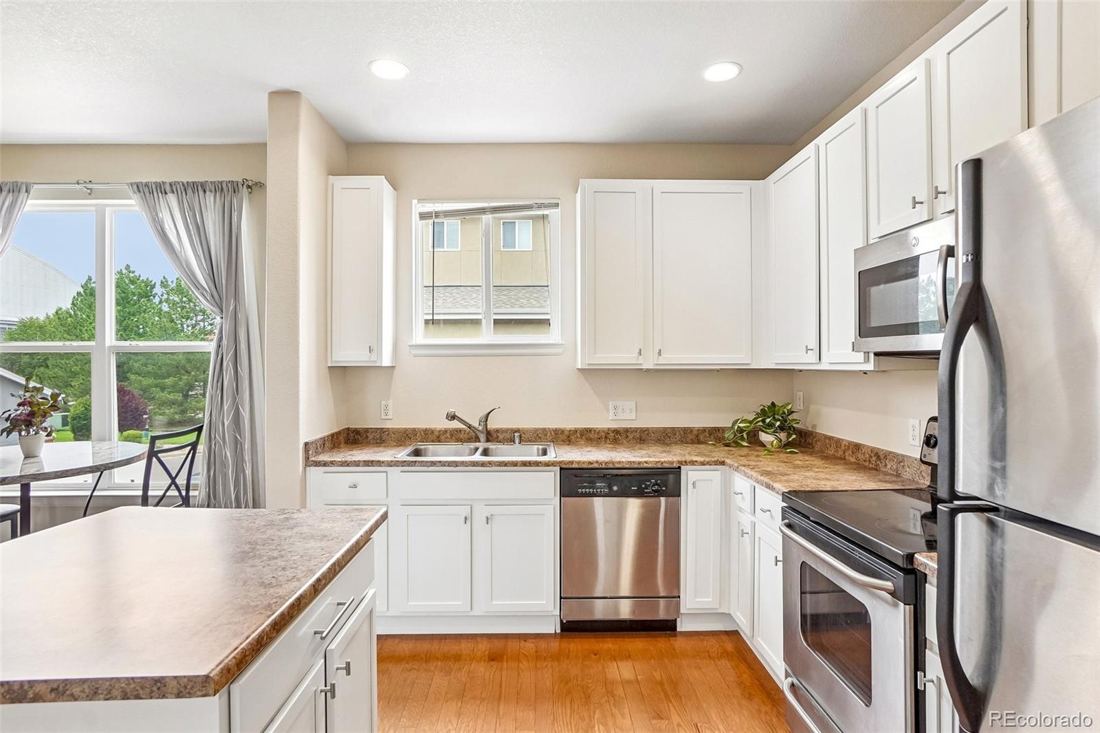 84 Spruce Street, Unit 305 Denver, CO 80230 - Photo 4 of 40