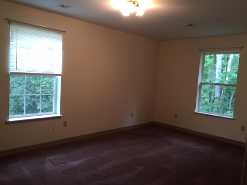 10 Tampa Drive, Unit B3 Rochester, NH 03867 - Photo 11 of 13 Gallery Image 11